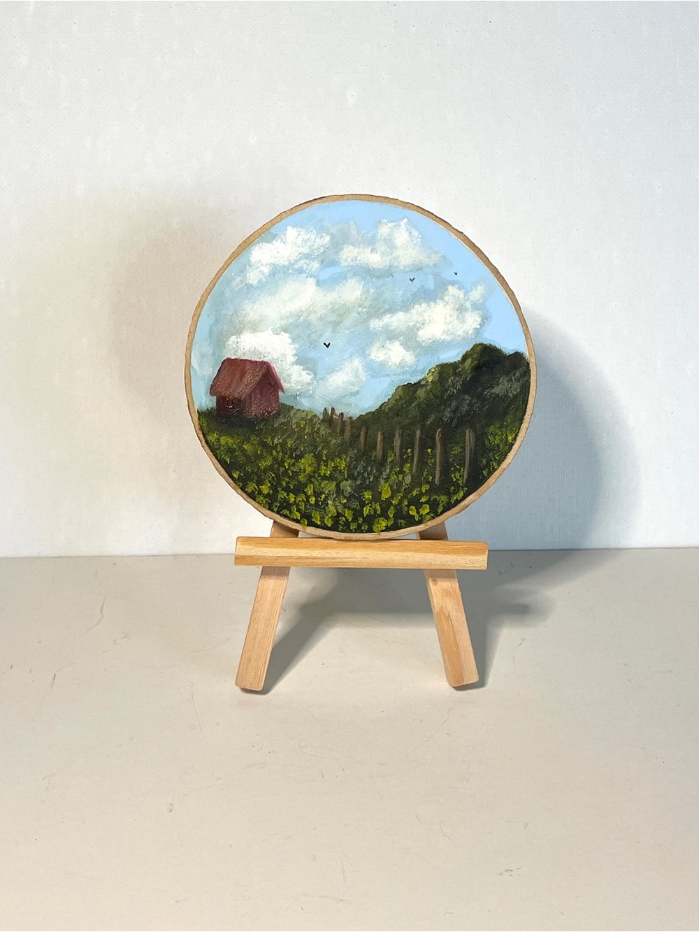 BARN & POSTS Oil Painted Round Landscape Art on Mini Easel Decor